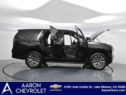2025 Chevrolet Tahoe 4WD High Country