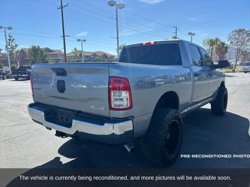 2022 RAM 2500 Big Horn Crew Cab 4x4 6'4' Box