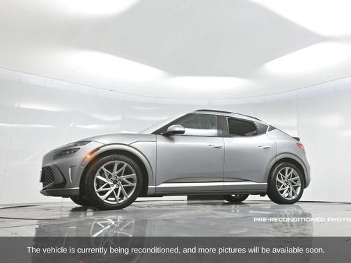 2025 Genesis GV60 Advanced AWD