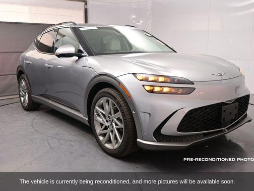 2025 Genesis GV60 Advanced AWD