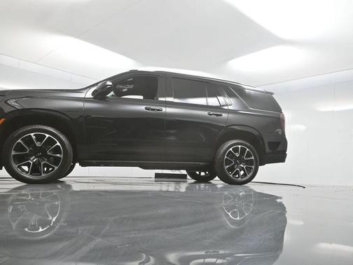 2025 Chevrolet Tahoe 2WD RST