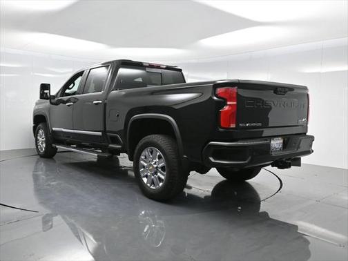 2024 Chevrolet Silverado 2500 High Country