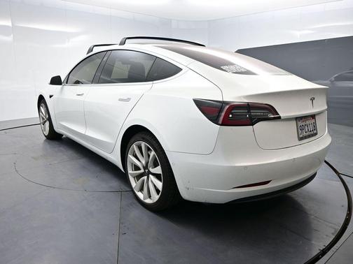 2017 Tesla Model 3 Long Range