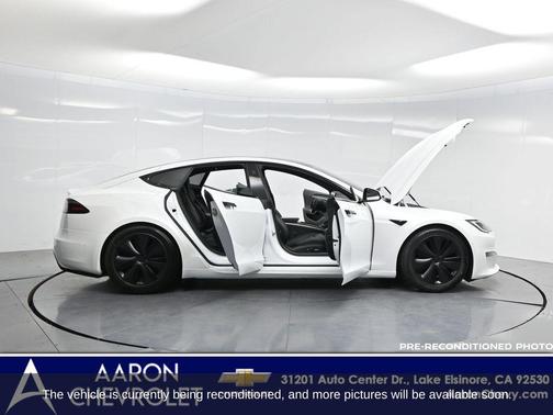 2022 Tesla Model S Base