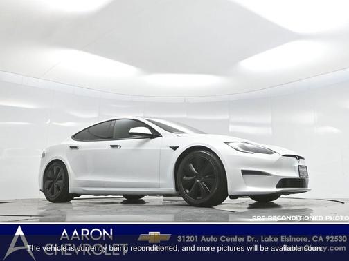 2022 Tesla Model S Base