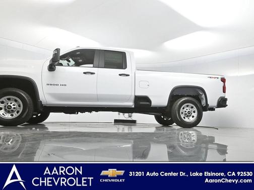 2025 Chevrolet Silverado 3500 WT