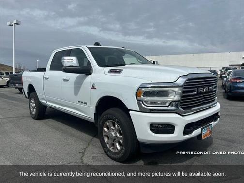 2023 RAM 2500 Laramie Crew Cab 4x4 6'4' Box