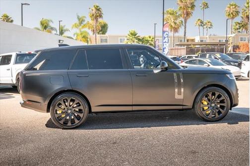 2025 Land Rover Range Rover Autobiography