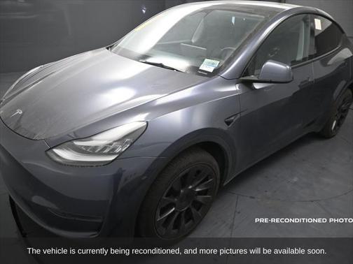 2023 Tesla Model Y Long Range Dual Motor All-Wheel Drive