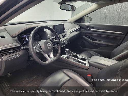 2023 Nissan Altima SR FWD