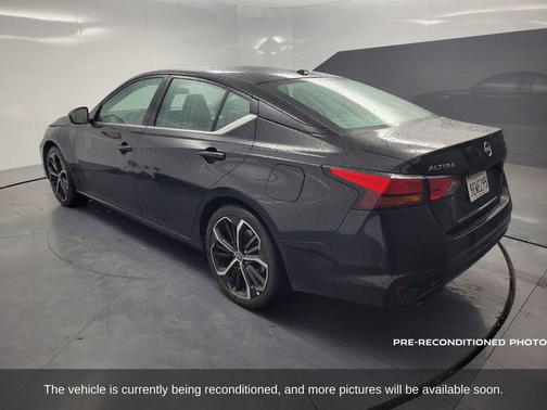 2023 Nissan Altima SR FWD