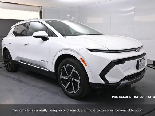 2025 Chevrolet Equinox EV LT