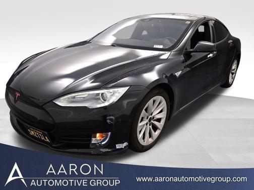 2015 Tesla Model S 90D