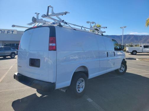 2025 Chevrolet Express 2500 RWD 2500 Extended Wheelbase WT