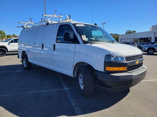 2025 Chevrolet Express 2500 RWD 2500 Extended Wheelbase WT
