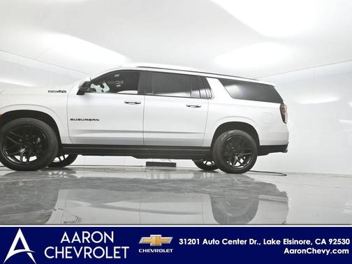 2024 Chevrolet Suburban 4WD High Country