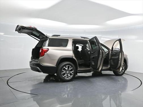 2022 GMC Acadia FWD SLE