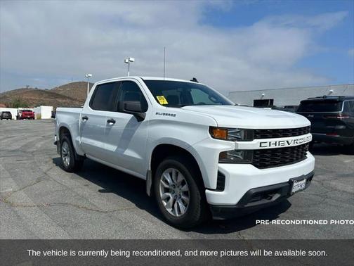 2022 Chevrolet Silverado 1500 Custom