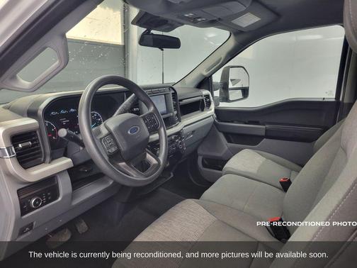 2024 Ford F-250 XLT