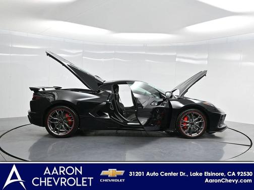 2026 Chevrolet Corvette Stingray w/3LT