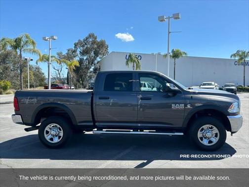 2018 RAM 2500 Tradesman Crew Cab 4x4 6'4' Box