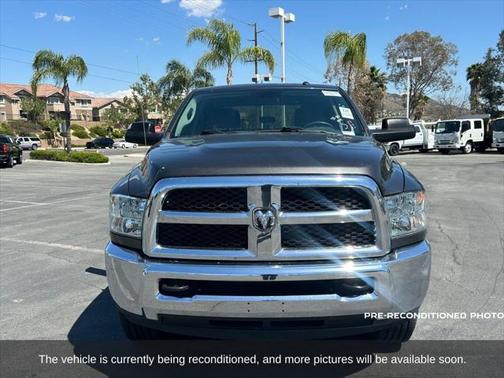 2018 RAM 2500 Tradesman Crew Cab 4x4 6'4' Box