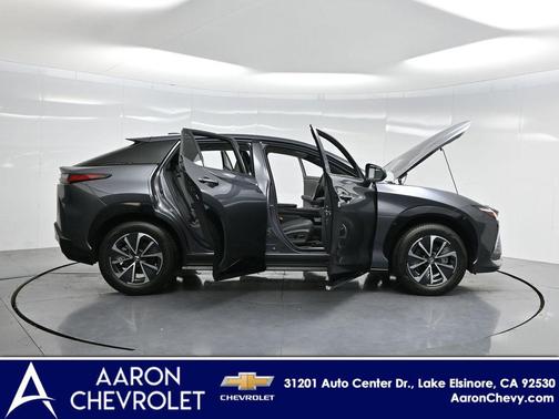 2024 Lexus RZ 300e Premium