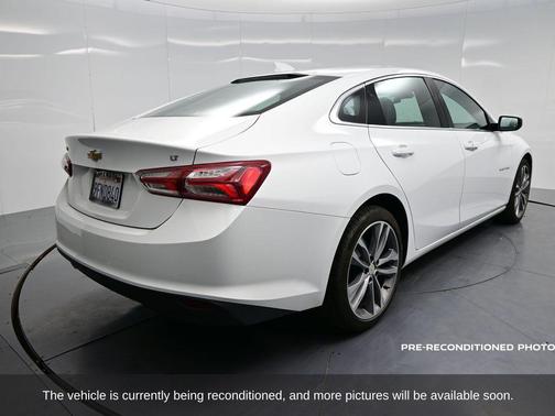 2023 Chevrolet Malibu FWD 2LT