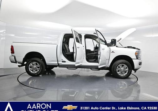 2024 RAM 2500 Laramie Crew Cab 4x4 6'4' Box