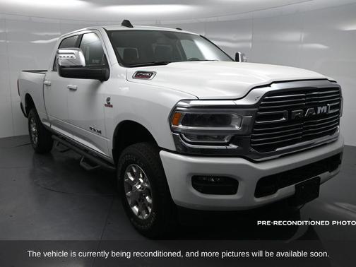 2024 RAM 2500 Laramie Crew Cab 4x4 6'4' Box