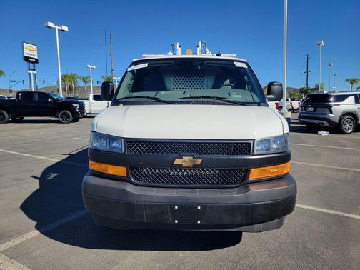 2025 Chevrolet Express 2500 RWD 2500 Extended Wheelbase WT