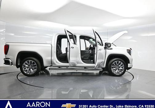 White Frost Tricoat 2023 GMC Sierra 1500 Denali