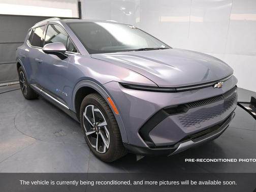 2025 Chevrolet Equinox EV LT