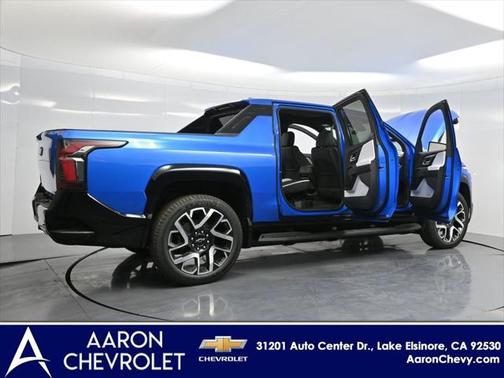 2025 Chevrolet Silverado EV RST