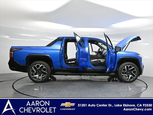 2025 Chevrolet Silverado EV RST