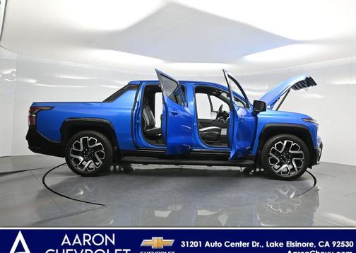 2025 Chevrolet Silverado EV RST