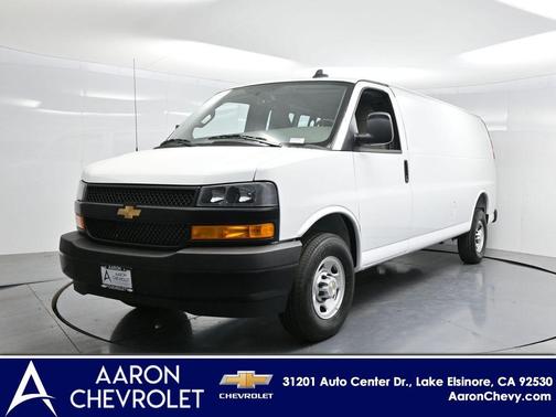 2025 Chevrolet Express 3500 RWD 3500 Extended Wheelbase WT