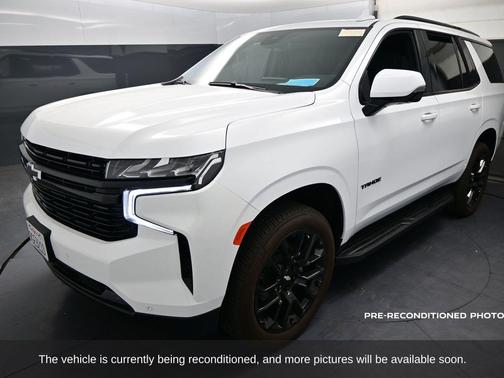 2023 Chevrolet Tahoe 4WD RST