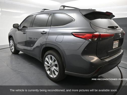 2021 Toyota Highlander Limited