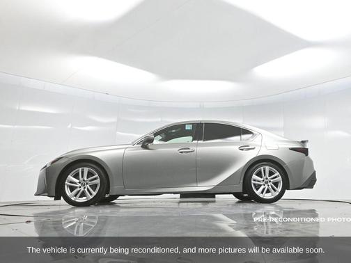 2022 Lexus IS 300 Base