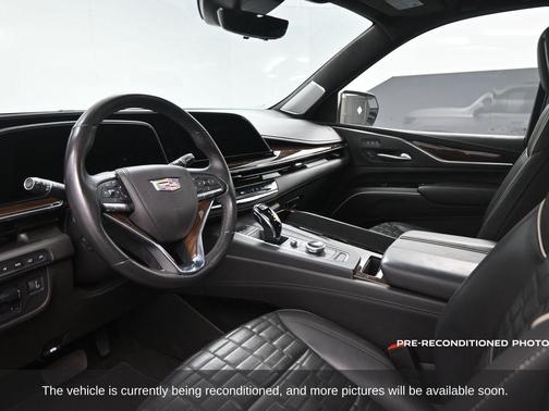 2023 Cadillac Escalade ESV Sport Platinum