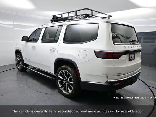 2022 Jeep Wagoneer Series III 4x4