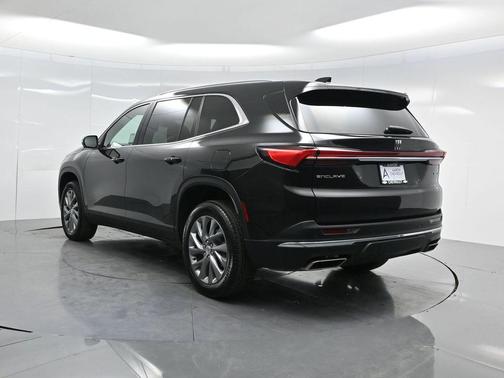 2025 Buick Enclave Preferred FWD