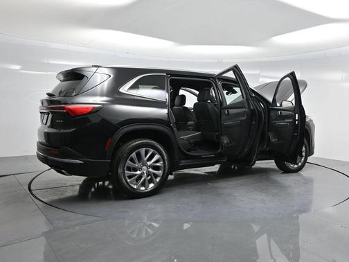 2025 Buick Enclave Preferred FWD