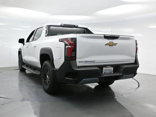 2026 Chevrolet Silverado EV LT