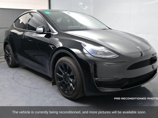 2023 Tesla Model Y Long Range Dual Motor All-Wheel Drive