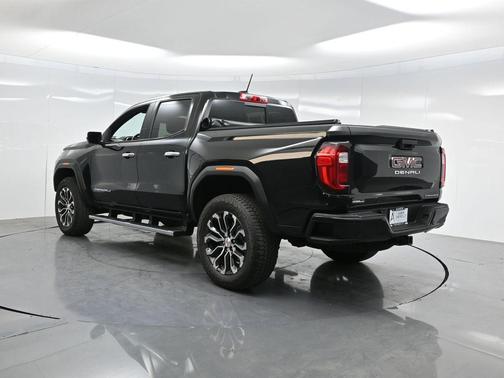 2024 GMC Canyon Denali