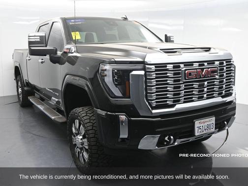 2024 GMC Sierra 2500 Denali