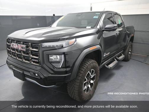 2024 GMC Canyon AT4X