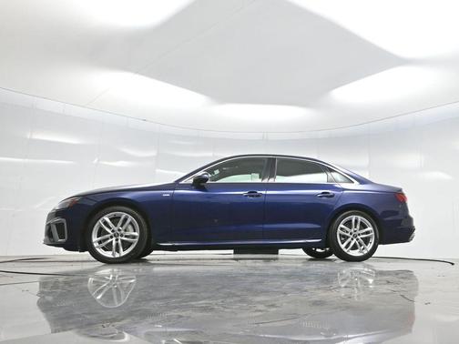 2023 Audi A4 45 S line Premium Plus